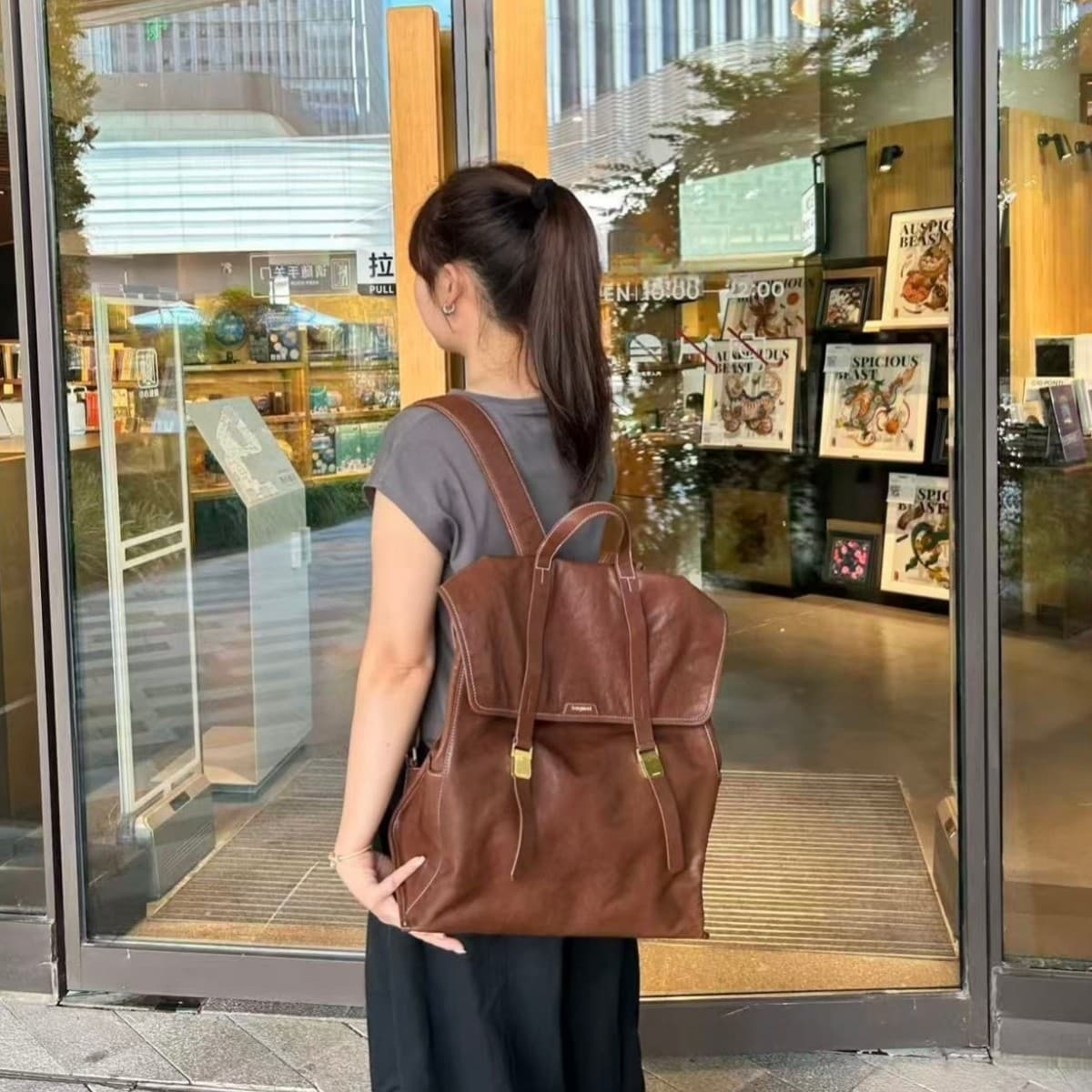 2026 New Mountain Downhill Song Miye Backpack, Vegetable-Tanned Cowhide Designer Style Commuter Laptop Backpack for Women