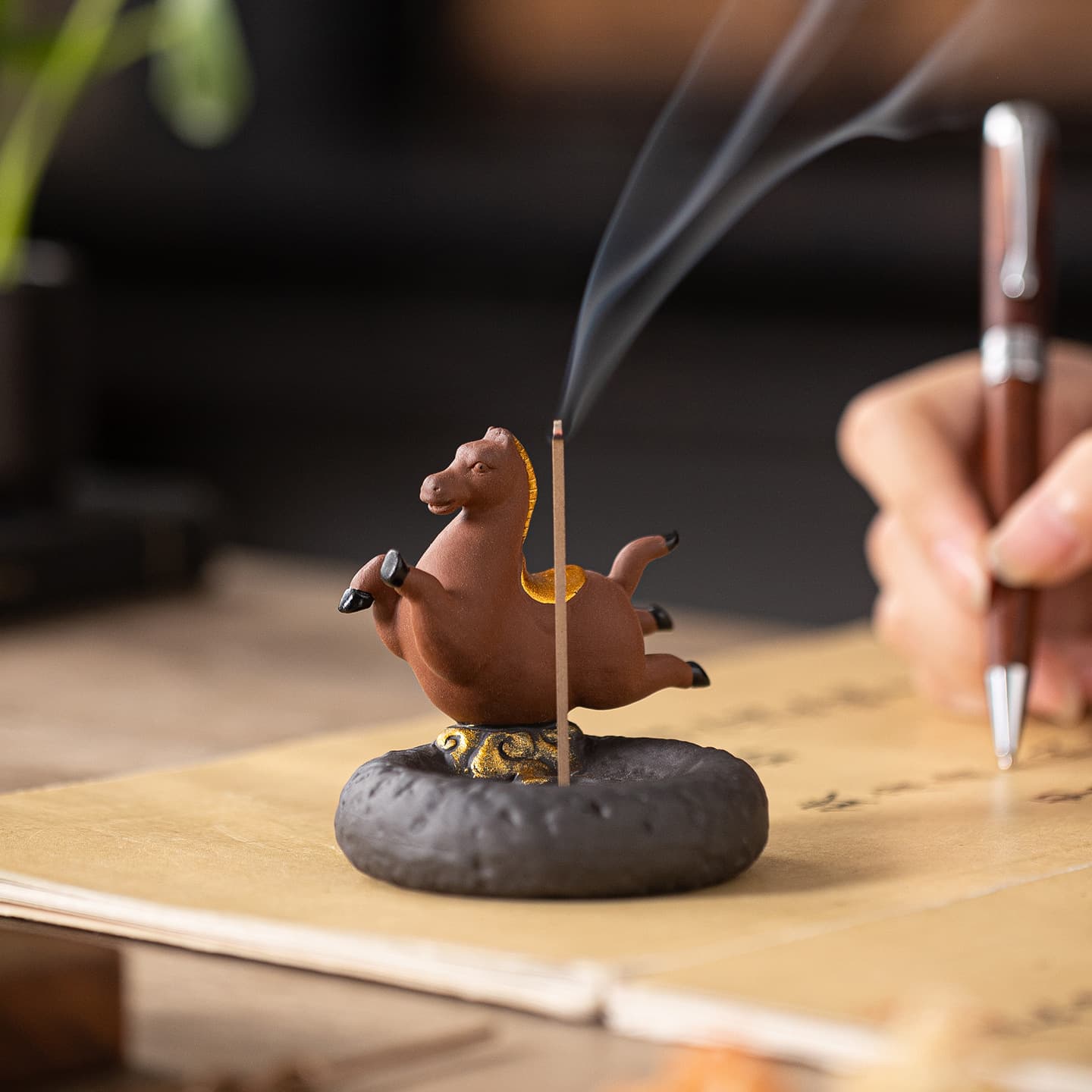 New Chinese Zodiac Horse Ornament Creative Success Incense Stick Holder Incense Base Incense Tray Incense Burner