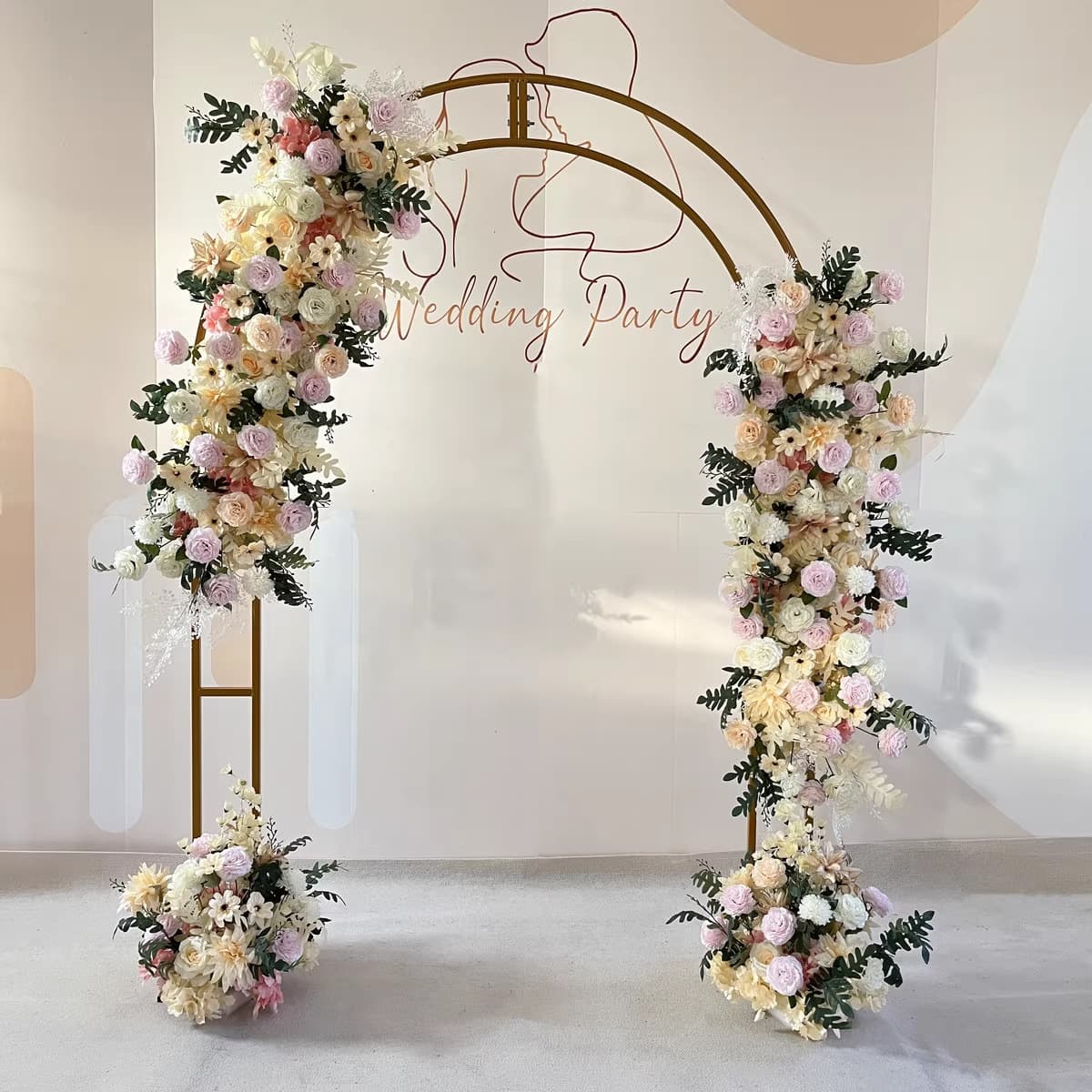Cross-border wedding wrought iron frame props layout arch arch stage background welcome ornaments road guide decoration wedding