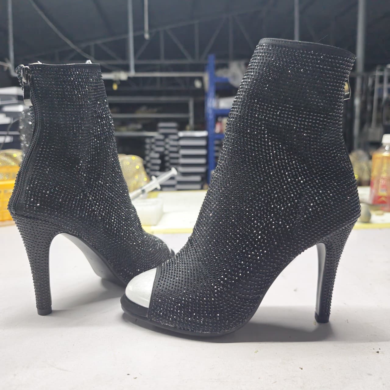 Fish Mouth Sandals Sequined Fabric Tapered Heels High Heels Side Zipper Dance Shoes Jazz Dance Dance Outerwear Women's High Heels