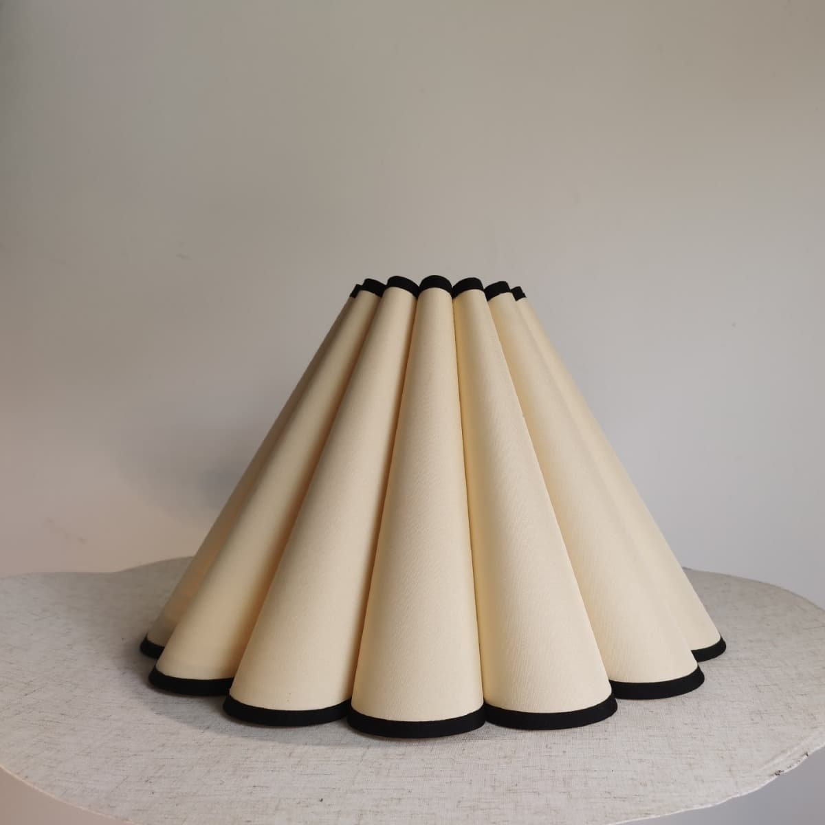 Shade table lampshade floor lampshade chandelier shade petal flower dining chandelier KD plum flower art handmade lampshade flat mask