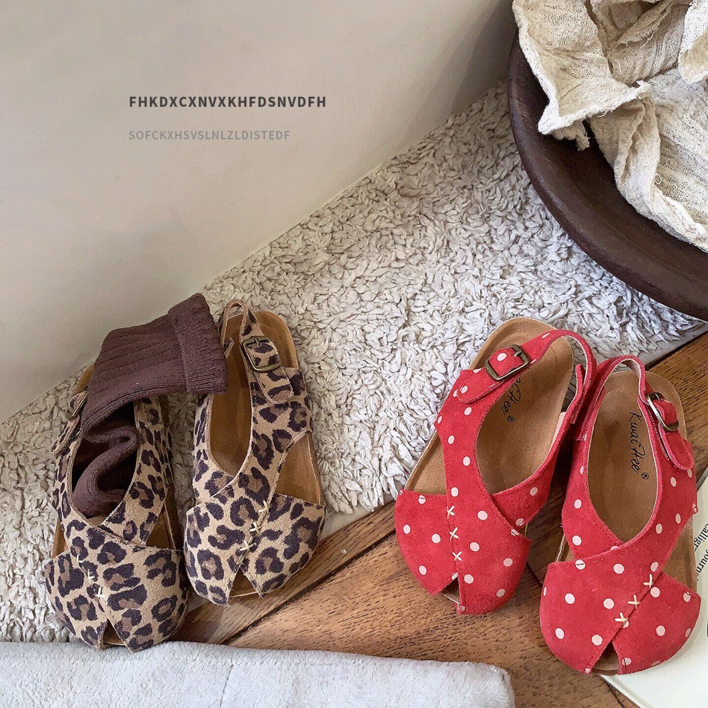Polka Dot Children's Sandals with Closed Toe 2026 Summer Girls' Birkenstock-Style Shoes Roman Beach Shoes Red Leopard Print Baby Shoes