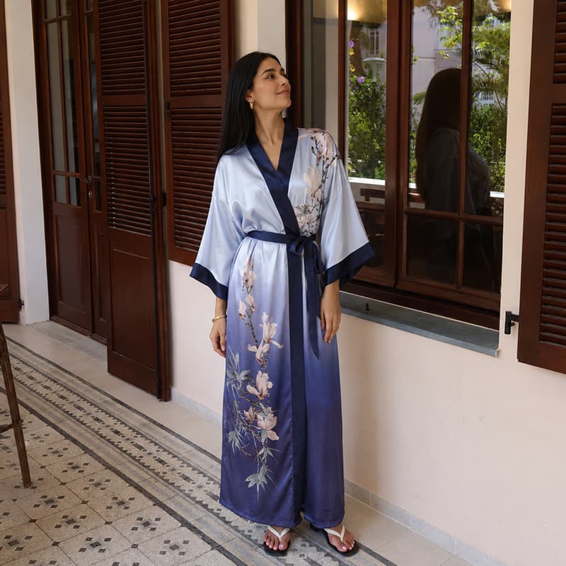 Cross-border popular nightgown women's floral satin chiffon Bridal Robe women's kimono collar robe strapped bathrobe