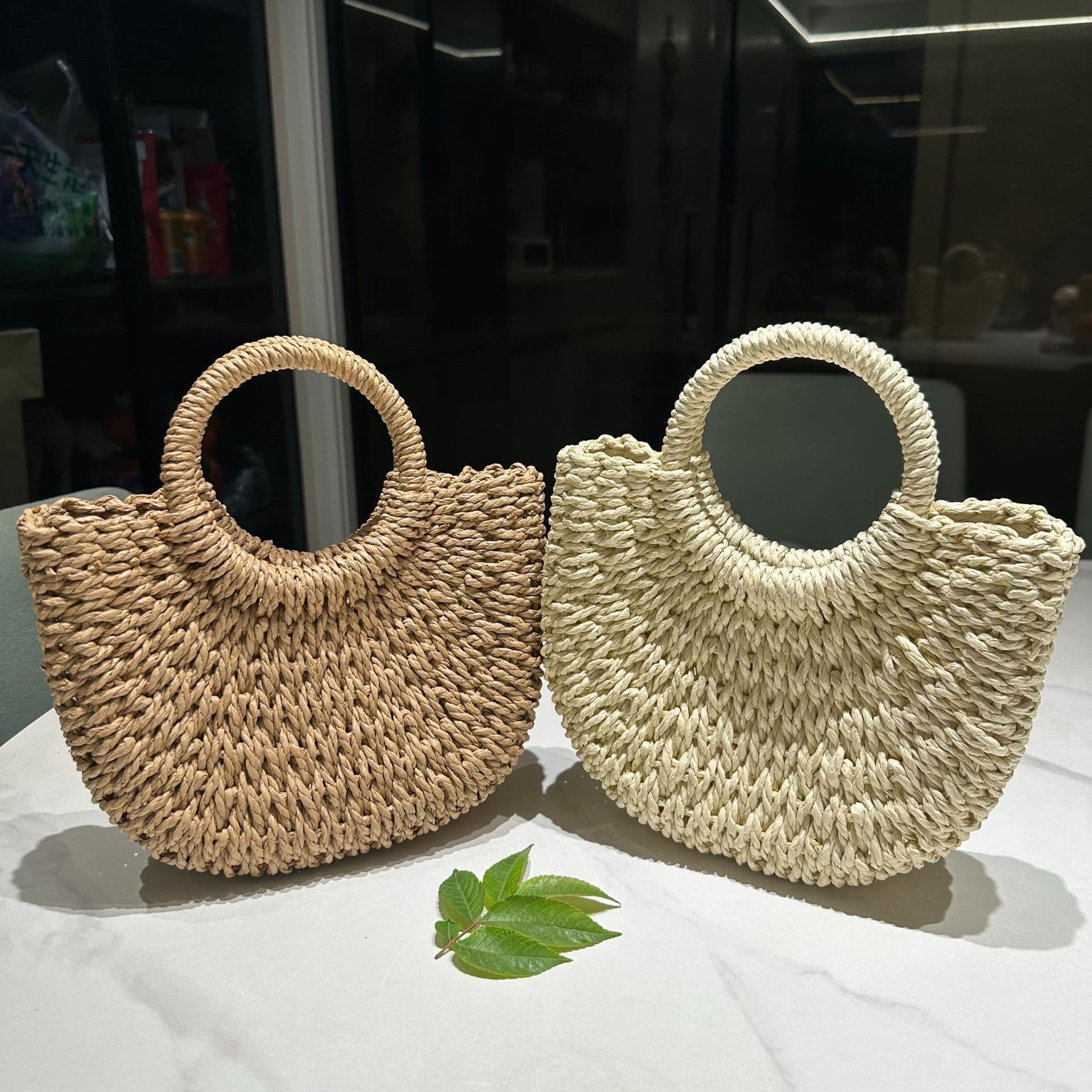 Japanese and Korean Ins Style Woven Round Straw Bag Vintage Handbag for Beach Vacation Large Capacity