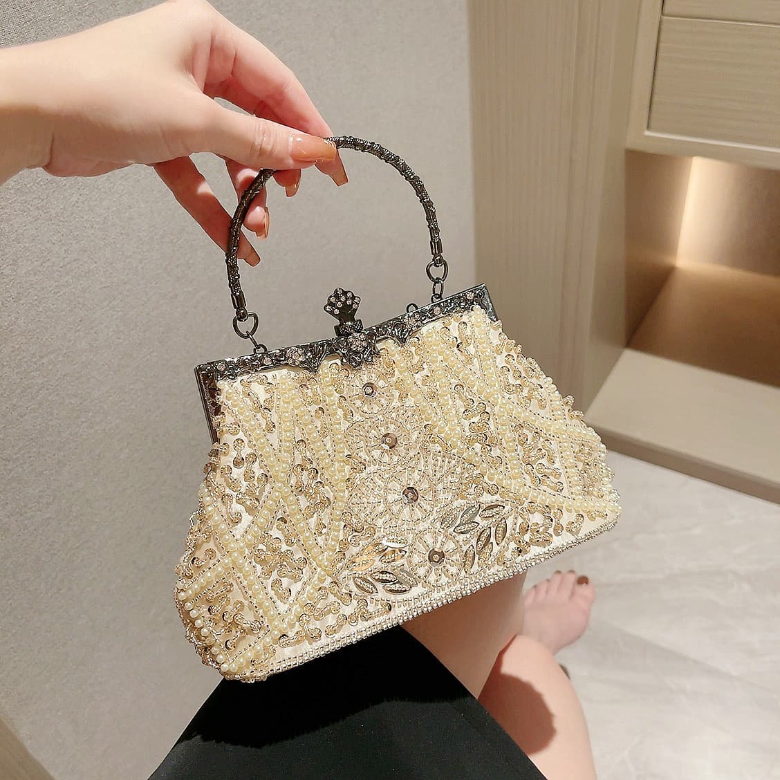 Crossbody Heavy Handmade Beaded Evening Clutch Bag for Dresses, Celebrity Women's Trendy Banquet Small Bag