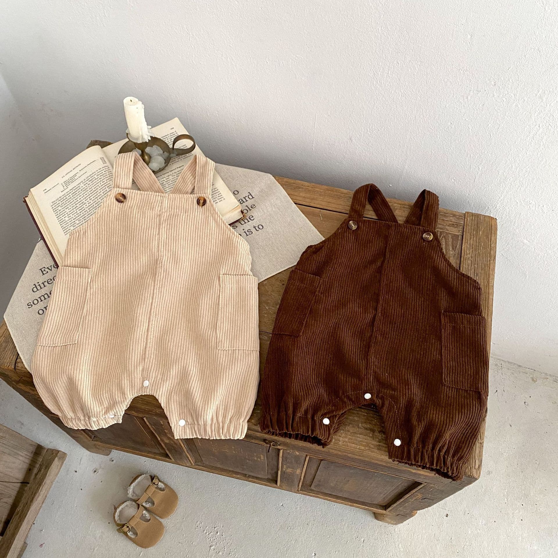 2026 Spring Clothes for Girls Infants and Toddlers Corduroy Double Side Pocket Short Romper Solid Color Versatile Harness Jumpsuit Romper