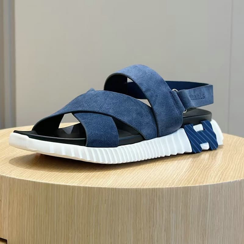 26 Styles H Summer New Men's Sandals Fashion Versatile Thick Sole Anti-Slip Wear-Resistant Breathable Outdoor Beach Shoes