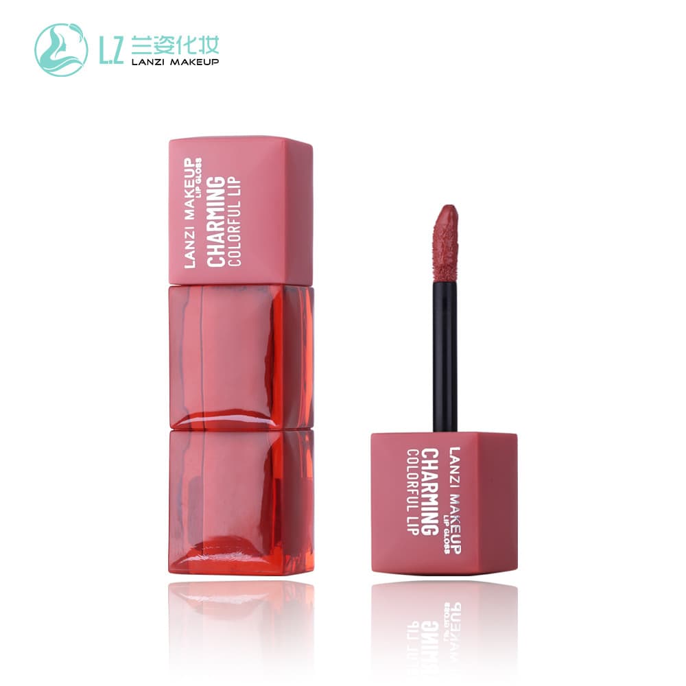 OEM Lip Glaze Glossy Matte Moisturizing Mirror-Finish Long-Lasting Color Locking LP-059