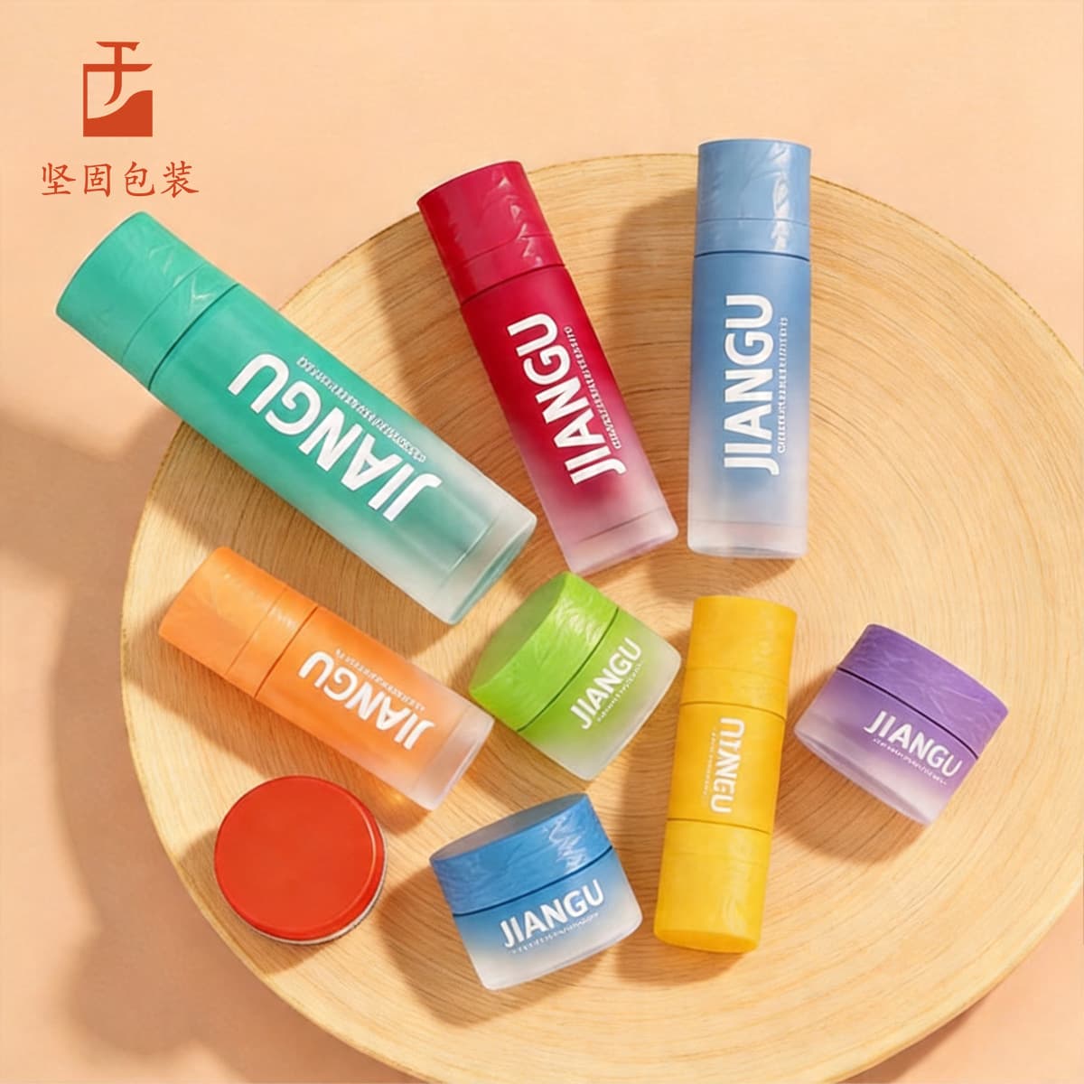 Replaceable inner transparent frosted glass bottle saves money, is environmentally friendly, and has a high-end skin care product set bottle. Buy one, get one free.