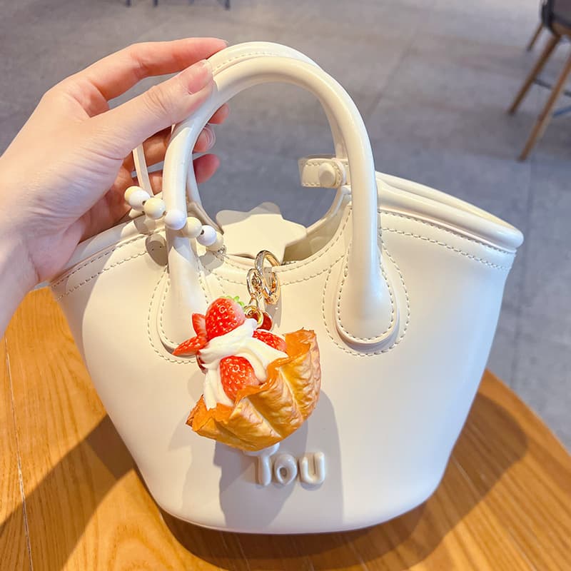 Creative Simulation PU Food Toy Strawberry Tart Keychain Bag Charm Ice Cream Car Backpack Keychain Decoration