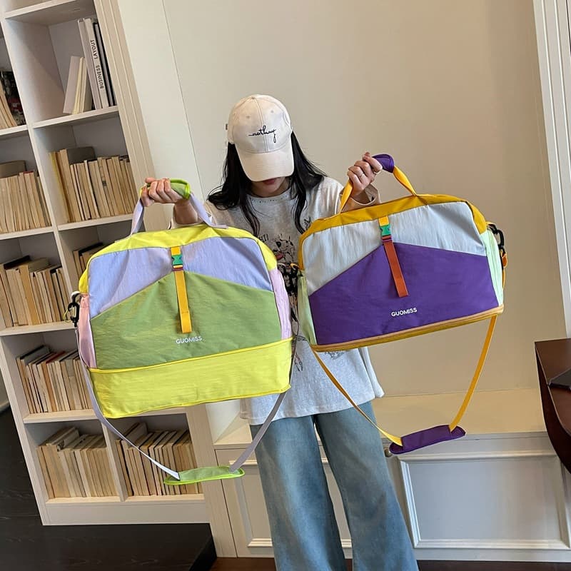Large-capacity travel bag, women's short-distance travel boarding bag, business trip handbag, lightweight luggage bag, men's sports fitness bag