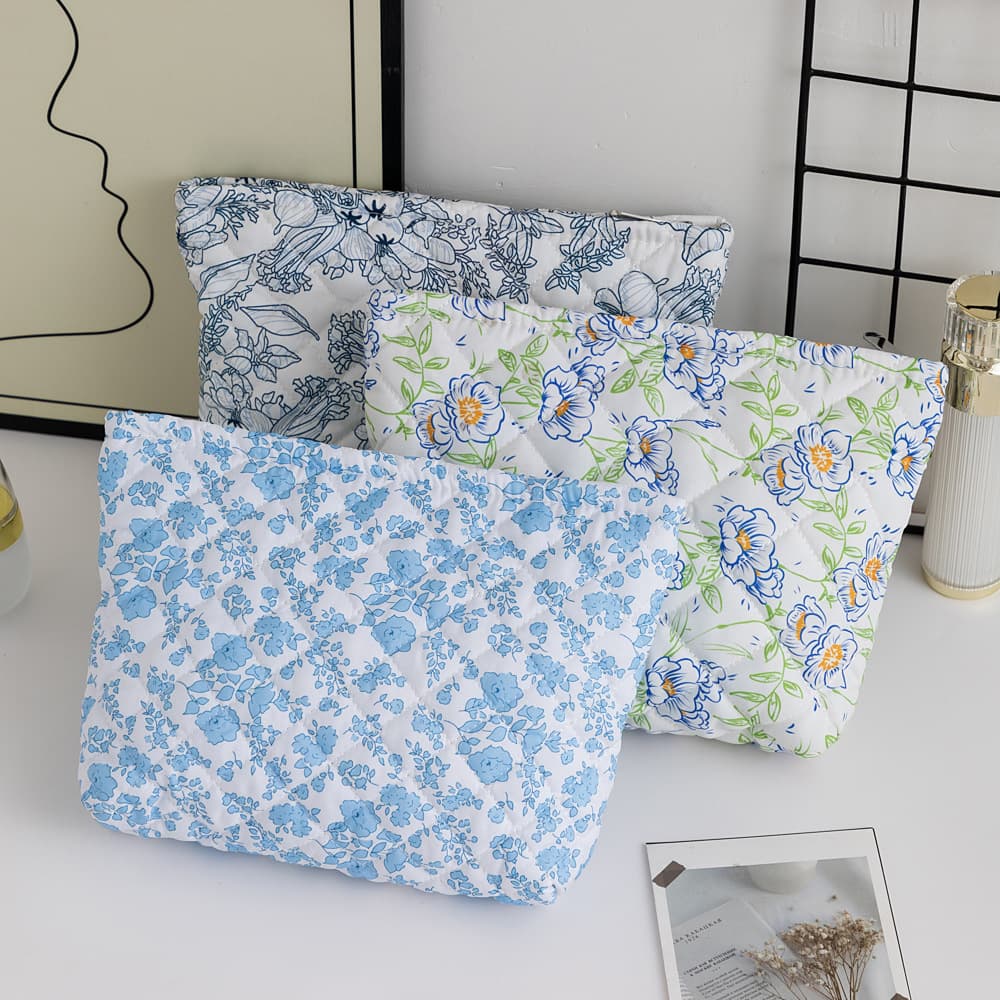 Floral Wash Bag Quilted Clutch Bag Inner Bag New Large Capacity Cosmetic Bag Lipstick Storage Bag Skin Care Bag