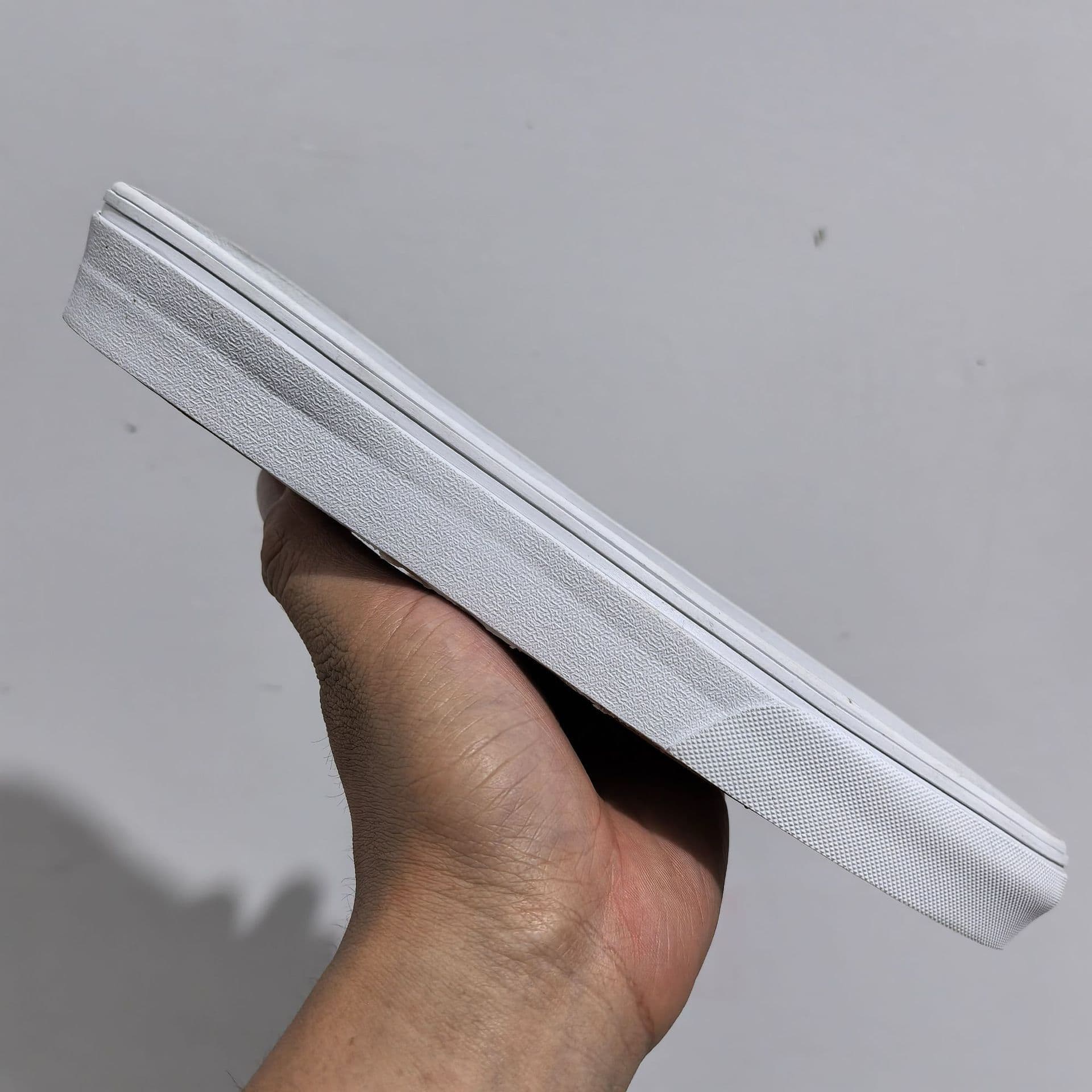 Classic style men's and women's rubber outsole, casual, non-slip, wear-resistant, soft sole, black, white, red, high-top, low-top sole