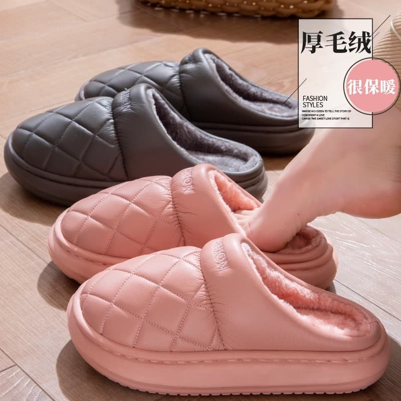 Women's Cotton Slippers Winter 2025 New Indoor Home Warm Non-Slip Outdoor Leather Waterproof Plush Slippers for Men and Women