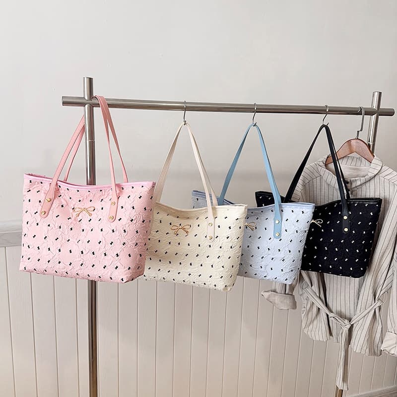 Casual school and work commuting bag, large-capacity versatile single-shoulder bag, 2026 fashionable versatile single-shoulder high-end bag