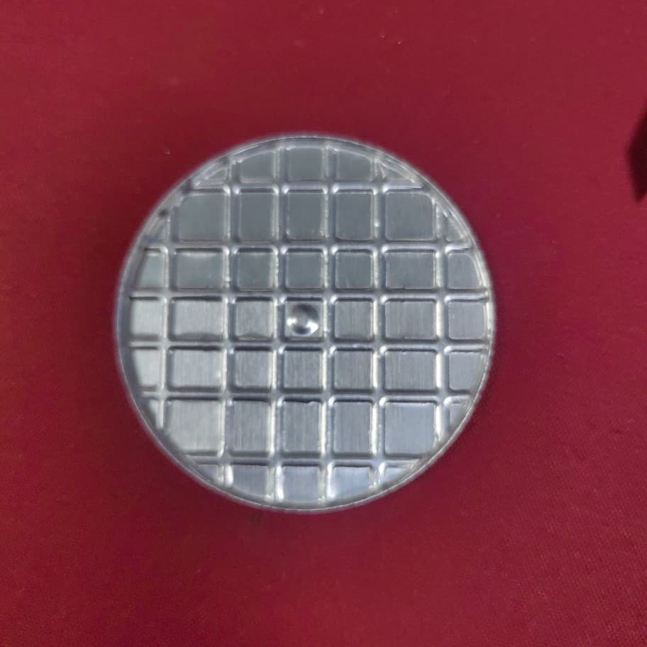 Makeup Round Aluminum Pans 20-60mm Cosmetic Eyeshadow Powder Compact Cushion Case Inner Aluminum Pans Aluminum Dish Manufacturer Wholesale