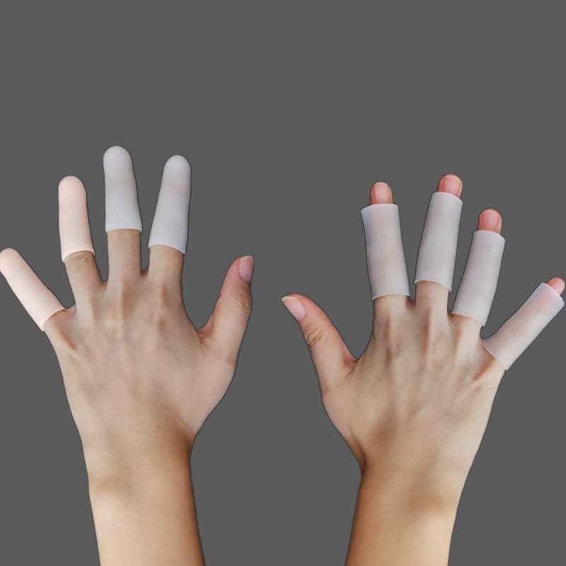 Silicone protectors for fingers and toes, SEBS unisex finger protectors, anti-slip, waterproof, wear-resistant, and moisturizing.