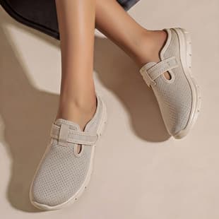Summer and Autumn Women's Fashion Casual Shoes, Slip-On Half-Slippers, Comfortable Walking Shoes for Seniors, Cross-Border Independent