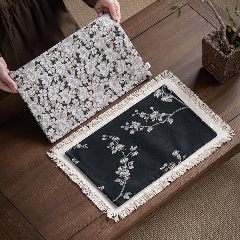 Linen Brocade Tea Mat Handmade Fringe Tea Mat Simple Versatile Tablecloth Dry Brewing Mat Coffee Table Pad Heat Insulation Tea Coaster
