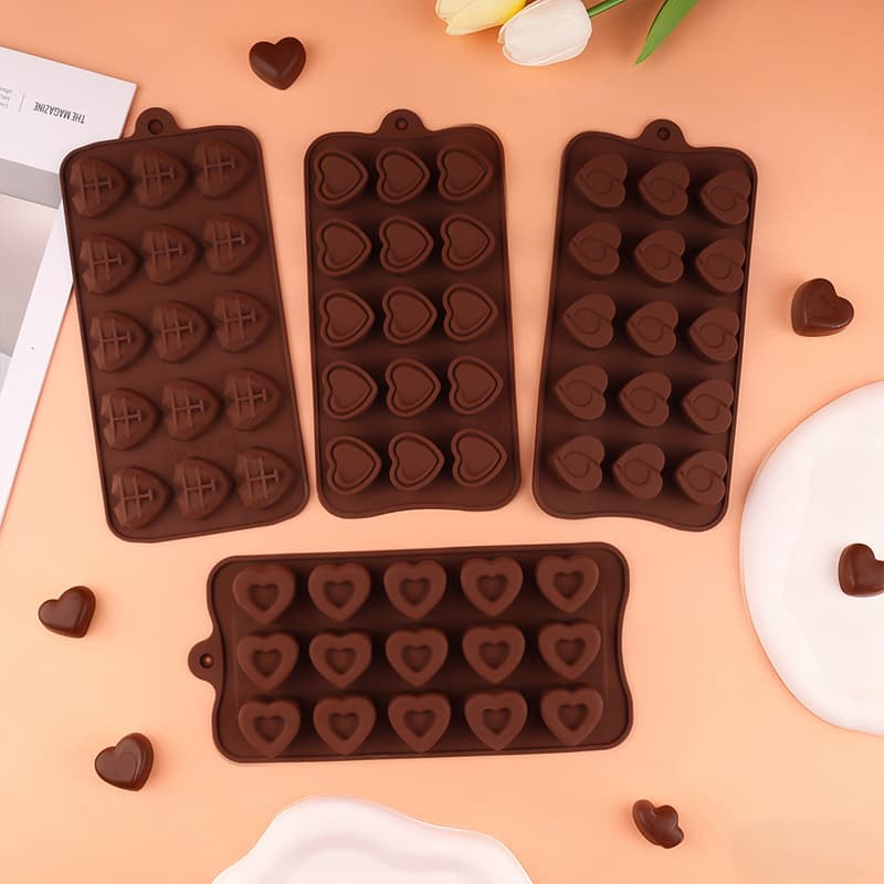 15-Cavity Heart Chocolate Mold, Heart-Shaped Food-Grade Silicone Cake Mold with Easy Release for Baking Cakes and Mousse