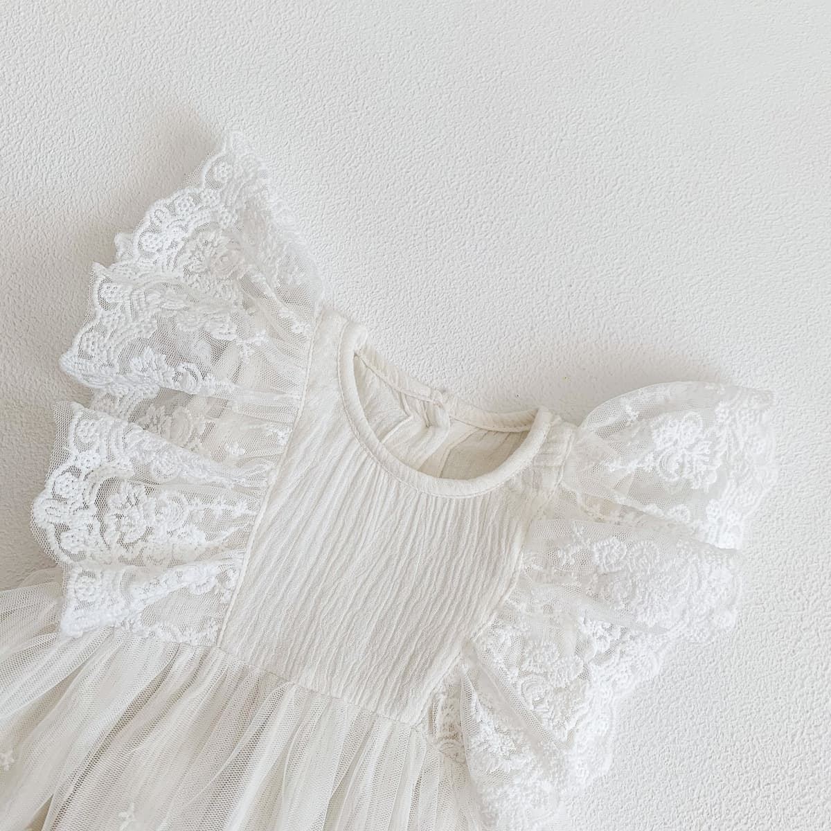 Summer 2026 Baby Girls Cotton Lace Trim Embroidered Bodysuit Short Sleeve Infant Dress Newborn Short Sleeve Romper