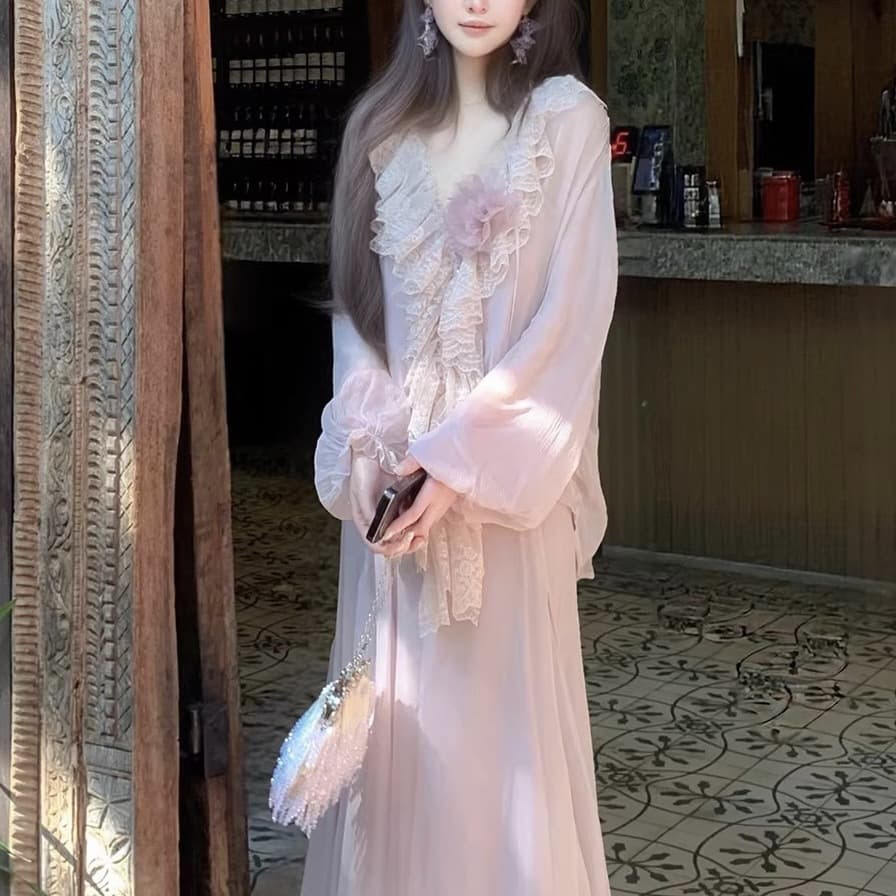 MOSS STIO Soft Glow French Romantic V-Neck Lace Trim Rayon Top + Skirt Set