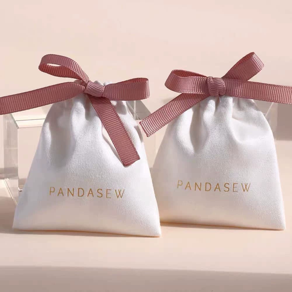 Factory Direct Sales Drawstring Velvet Bag, Small Item Storage Pouch, Portable Dustproof Bag, Earphone Data Cable Case