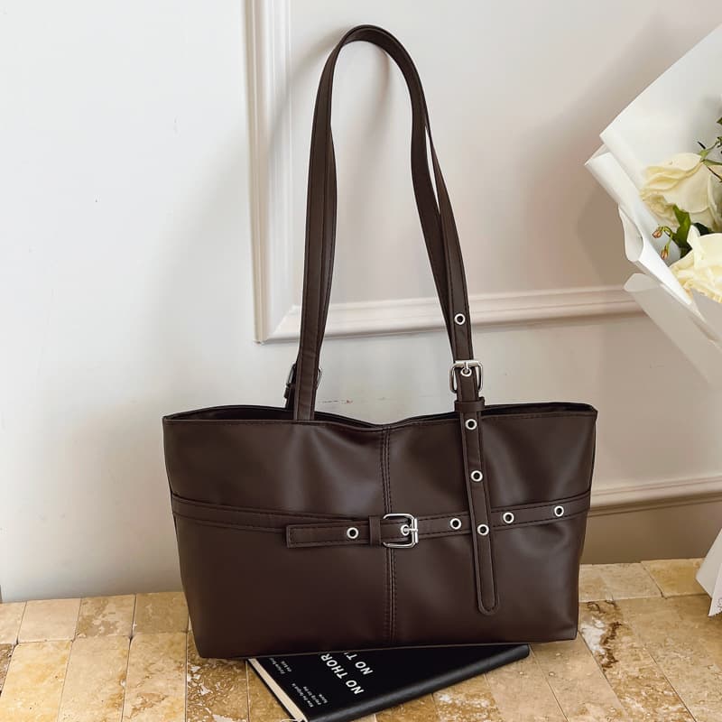 Niche design Korean style armpit bag autumn and winter new large capacity commuting versatile tote bag motorcycle style shoulder bag for women