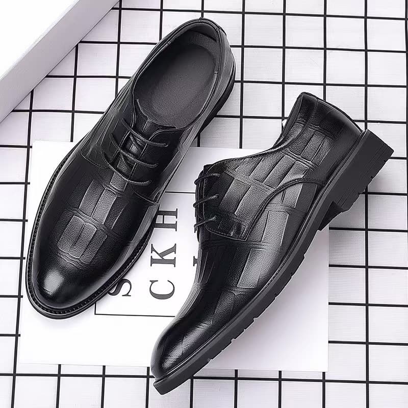 2026 New Men's Leather Shoes Business Formal Summer Breathable Youth Korean Style British Men's Shoes Casual Wholesale