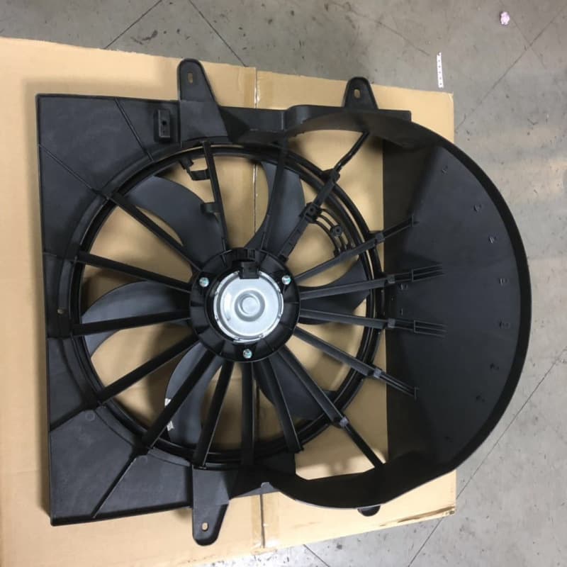 5143208AA 5143208 Electronic fan fan Grand Cherokee Commander 05-08/3.7/4.7