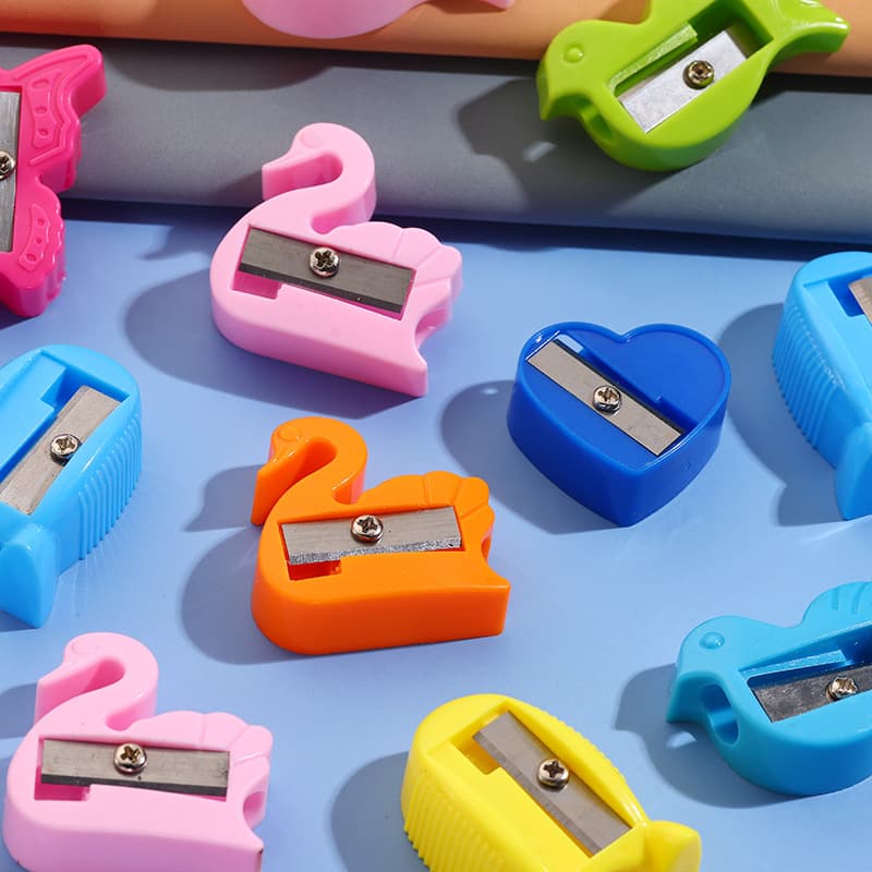 Factory Direct Sale Swan Pencil Sharpener Cartoon Animal Sharpener Macaron Pencil Sharpener Children's Sharpener Rotary Sharpener
