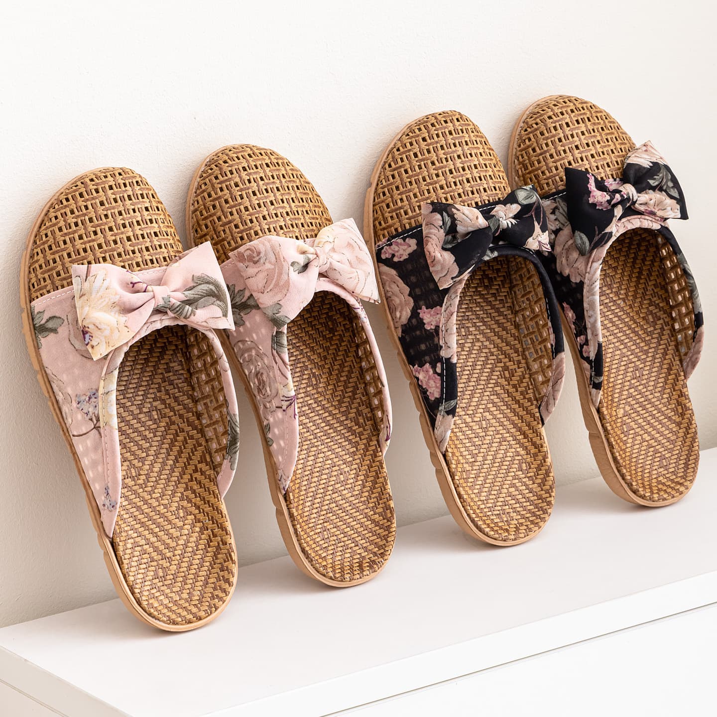 Summer Rattan Woven Linen Slippers with Bow, Closed-Toe Cool Mat Home Comfort Sandals for Women, Lightweight Thick Sole