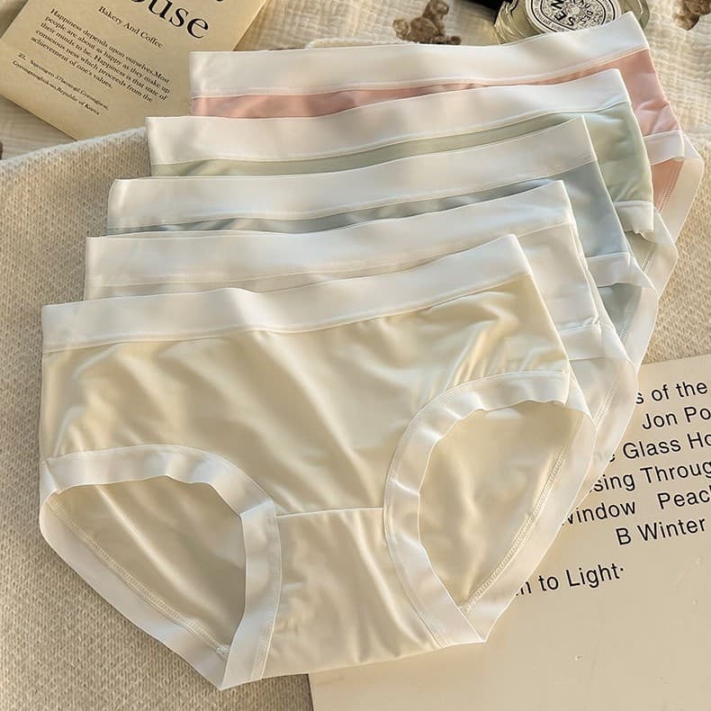 Ice Silk Seamless Panties for Women, Sweet Mid-Waist, Breathable, Comfortable, Antibacterial Triangle Panties, Girl's Mask Panties