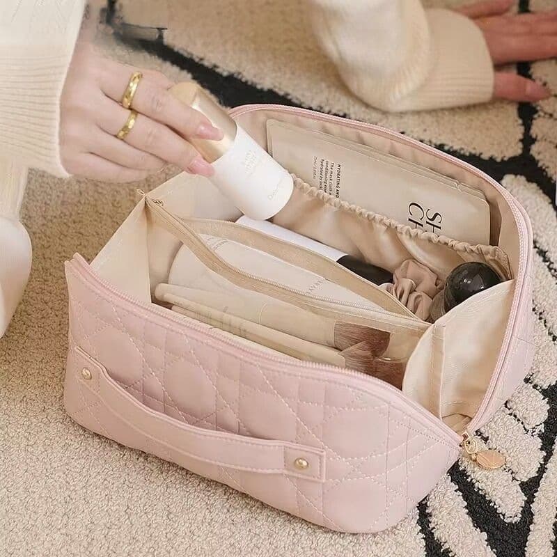 New Portable Transparent Cosmetic Bag for Women, Large Capacity Travel Handbag for Makeup Storage