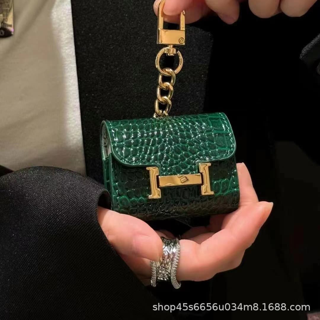 Crocodile Texture Constance Bag Charm Bluetooth Earbuds Case for AirPods Pro 2, Earbuds Pouch 4 Pendant Keychain