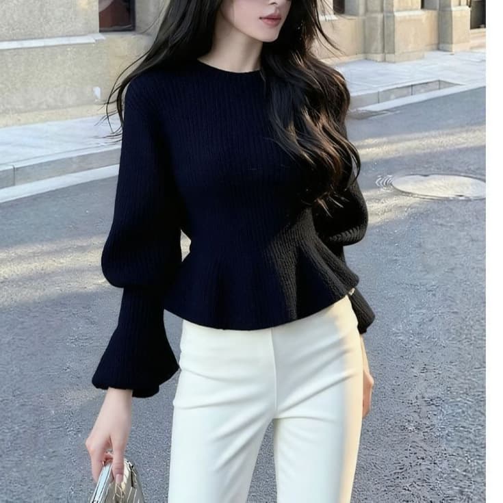 2026 Spring/Fall Black Solid Knit Top for Women, Fashionable and Chic Waist-Hugging Sweater for Outerwear or Layering