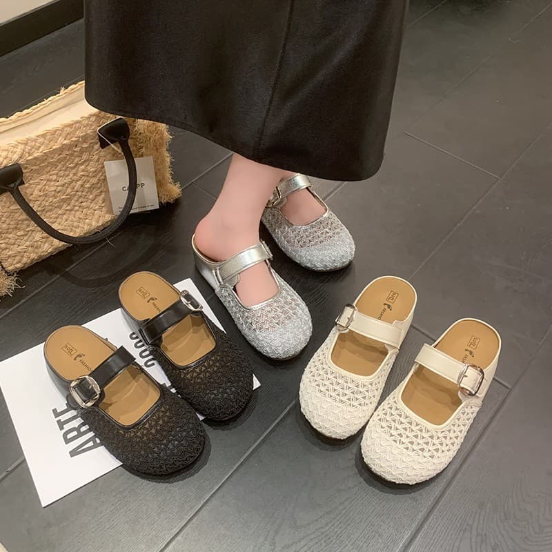 Hollow Out Thick Sole Closed Toe Slippers for Women 2026 Summer New Style Beaded Comfortable Versatile Women's Slippers Black
