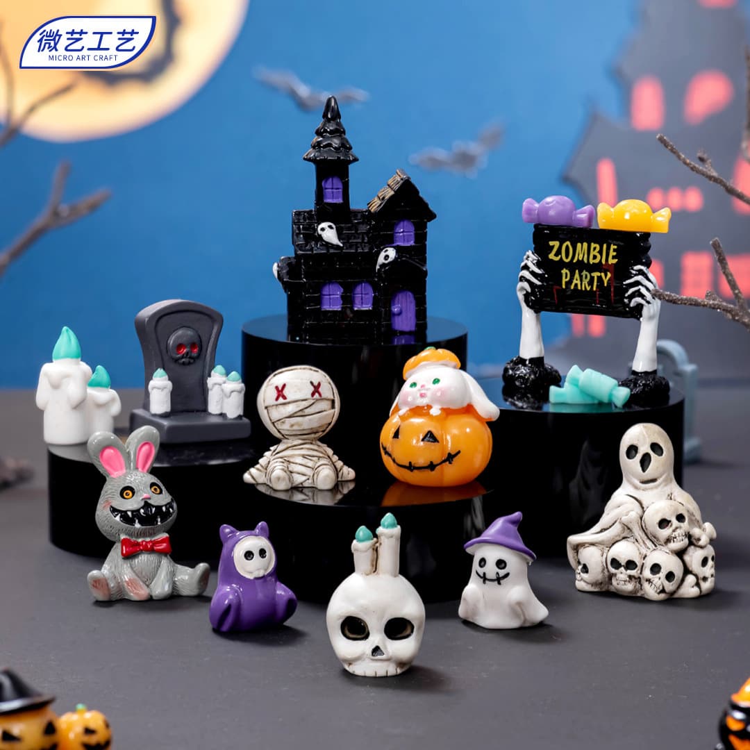 Miniature Halloween Decoration Mummy Skull Rabbit Magic House Ghost Easter Desktop Ornament