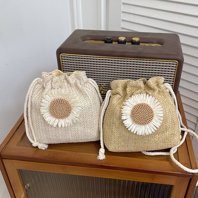 Wholesale Woven Bag Women's Summer Straw Cute Ins Bucket Bag Personality Girl Shoulder Crossbody Bag