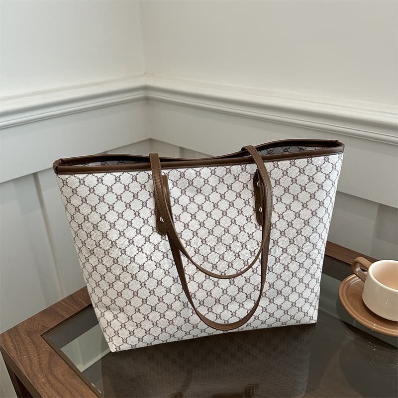 Retro Simple Shoulder Bag for Work Mommy Shopping High-End Large-Capacity Versatile Tote Bag 2025 Cross-Border Women's Bag
