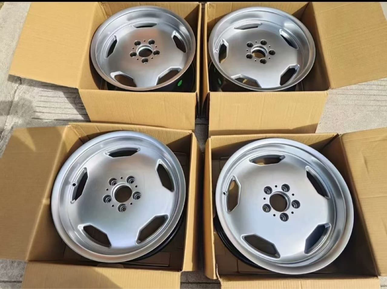 F615406 17 inch 18 inch Black Silver Rim Shengbo Car Modification Aluminum Alloy Wheel Hub