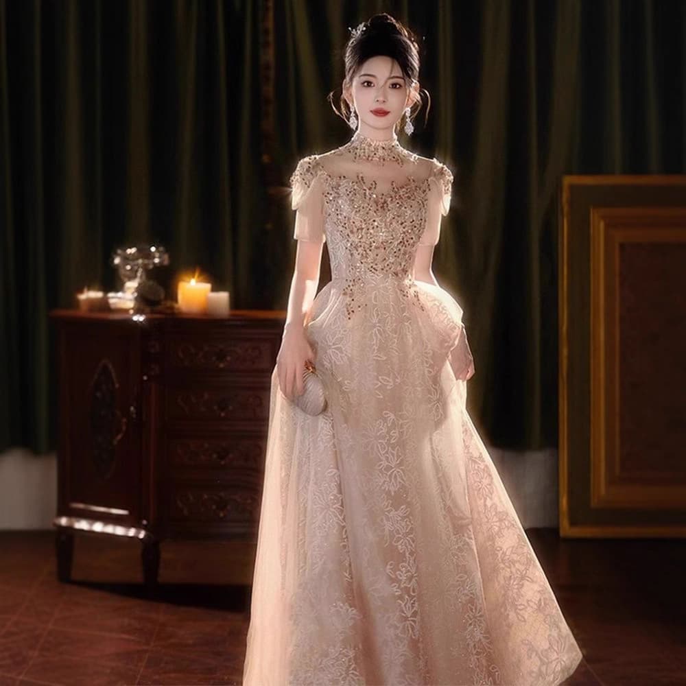 Champagne-Colored Dress for Women 2026 New Style Light Luxury Niche Student Coming-Of-Age Ceremony Host Petite Dress