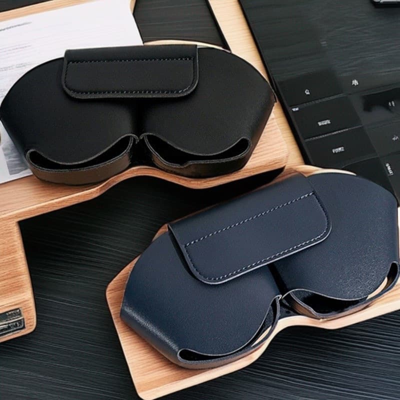 Creative protective case for Apple AirPods Max over-ear headphones, portable leather cover