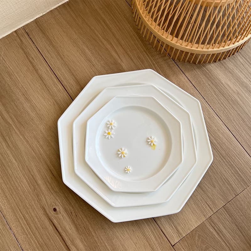 Ready stock Japanese handmade classic octagonal plate Western dinner plate breakfast plate salad dessert plate Japanese style pure white ceramic dinner plate