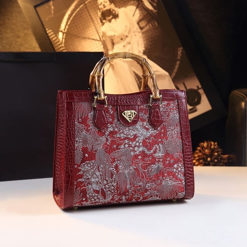 Bamboo Knot Bag 2026 New Style Elegant Middle-aged Mother Bag Embroidery Genuine Leather Women's Shoulder Crossbody Handbag Chinese Style