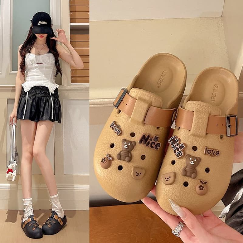 Lazy Style Thick Sole Sandals Versatile 3CM Thick Sole Hole Shoes for Women 2026 Summer Outdoor Beach Thick Sole EVA Sandals