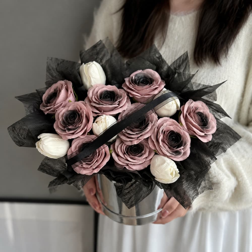 Creative Awakening Rose Bouquet Bucket Simulation Everlasting Scented Soap Flower Premium Gift for Girlfriend Best Friend Birthday