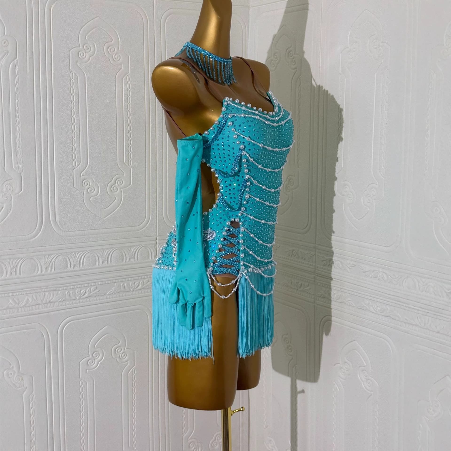 New Latin Dance Dress Girls' Dancewear Sexy Ballroom Practice Latin Dance Dress Fringe Cut-Out Backless