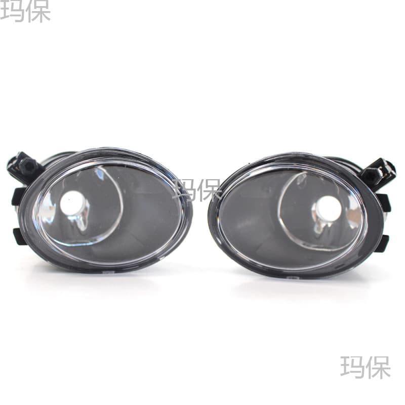 Suitable for 01-06 BMW 3 Series 5 Series E39 E46 M3M5 front bumper light anti-fog light headlight fog light