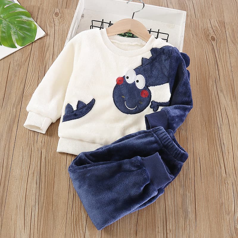 Newborn Winter Flannel Round Neck Homewear Set for Baby Boys and Girls, Fine Plush Warm Long Sleeve Two-Piece